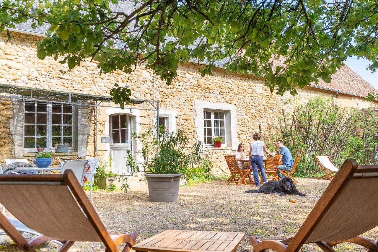 Hotel Le Tertre à Dureil Extérieur photo